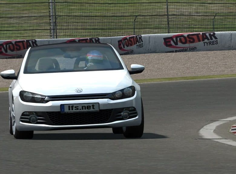 Jeux vidéo : fini le volant à retour de force, place à la vraie voiture