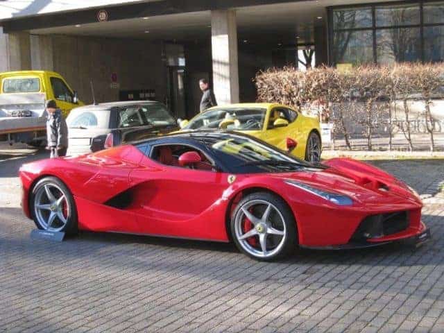 La 1ère Ferrari LaFerrari sur le marché de l’occasion