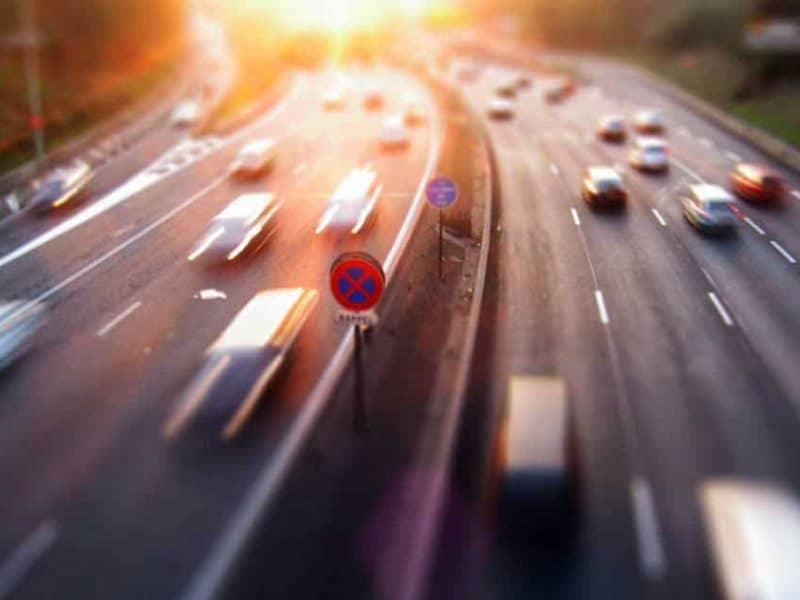 Périphérique parisien à 70 km/h : bouchons et économie perdue