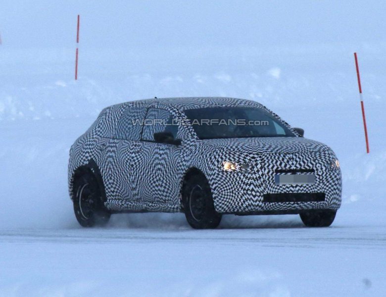Spyshots : la Citroen Cactus prépare son officialisation