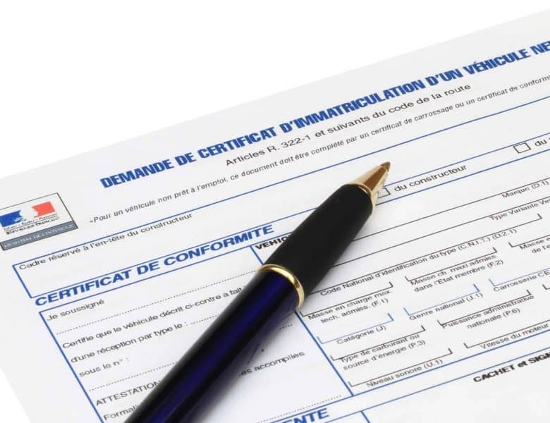 CARTE GRISE , Plein phare sur la réalisation de votre document.