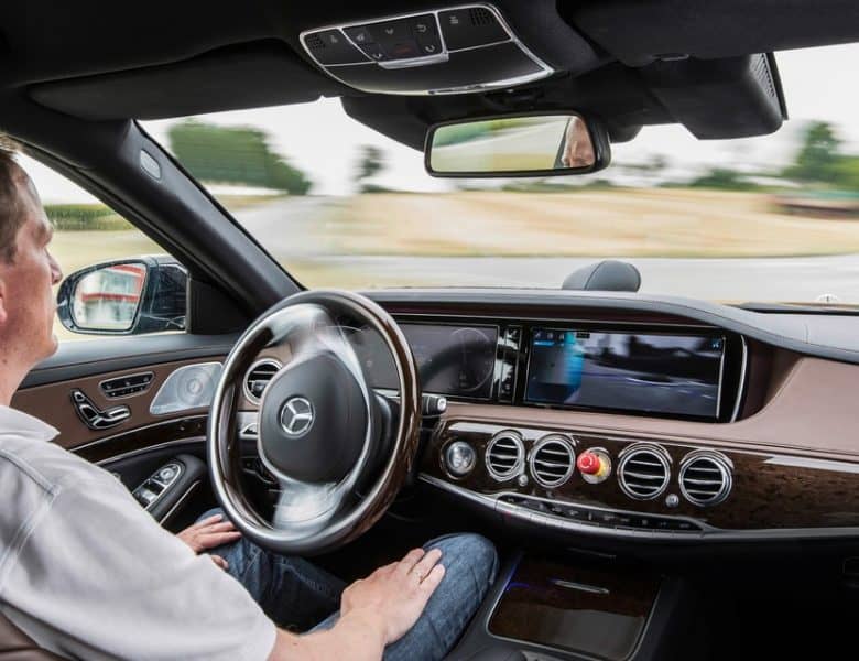 La voiture connectée transforme les constructeurs en vendeurs de données
