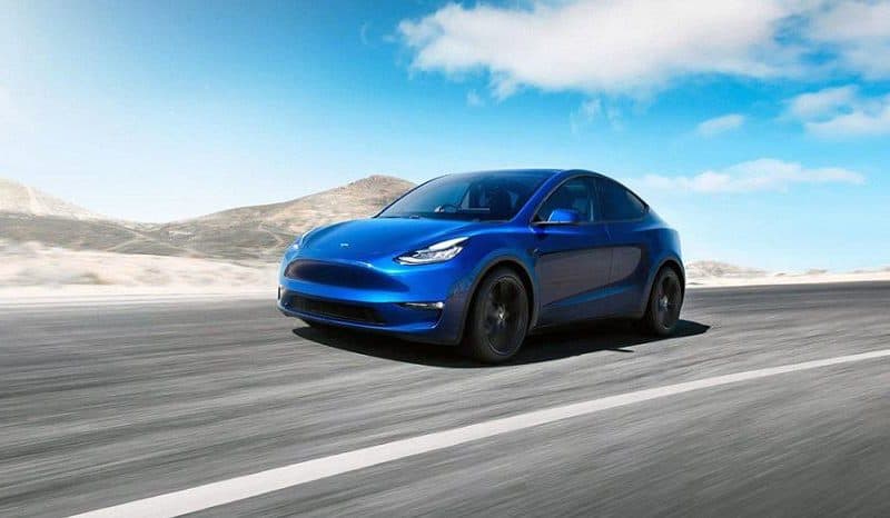 Véhicules électriques de luxe : le gouvernement abandonne le bonus mais leur croissance se poursuit