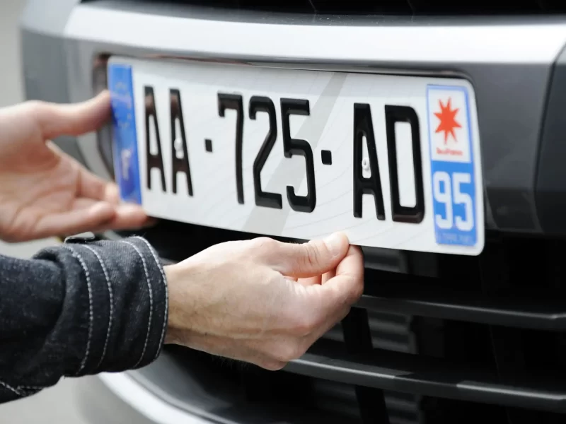 Comment faire une demande de plaque d&rsquo;immatriculation&nbsp;?