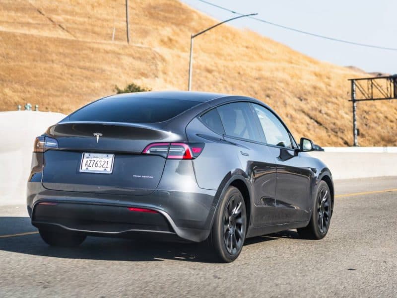 Tesla Model Y : pourquoi s&rsquo;intéresser à ce modèle de voiture ?