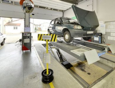 Pourquoi choisir un centre auto près de chez vous ? Les avantages des centres auto multi-services à proximité des centres commerciaux en France